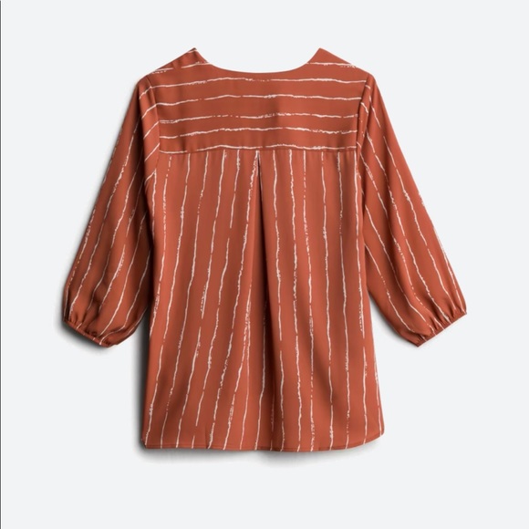 Perfect Business casual shirt! Fall colors *chefs kiss - Picture 2 of 3